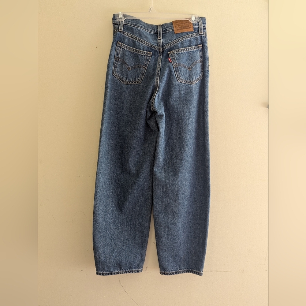 Levi's Balloon Leg Jeans - Picture 5 of 9